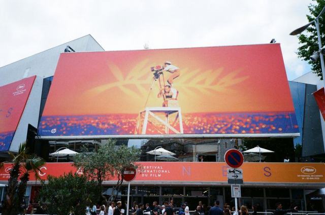 L'annonceur face à la publicité mensongère, même rédigée par son agence L'annonceur face à la publicité mensongère, même rédigée par son agence
